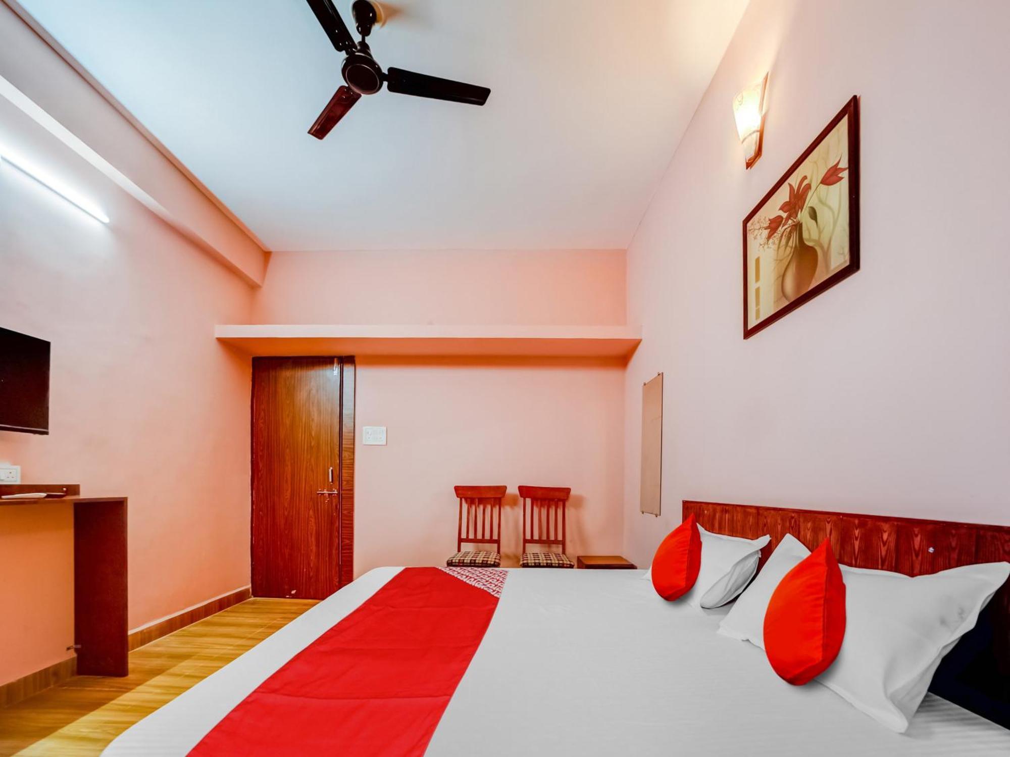 Hotel O Crown Square Bhopal Eksteriør bilde