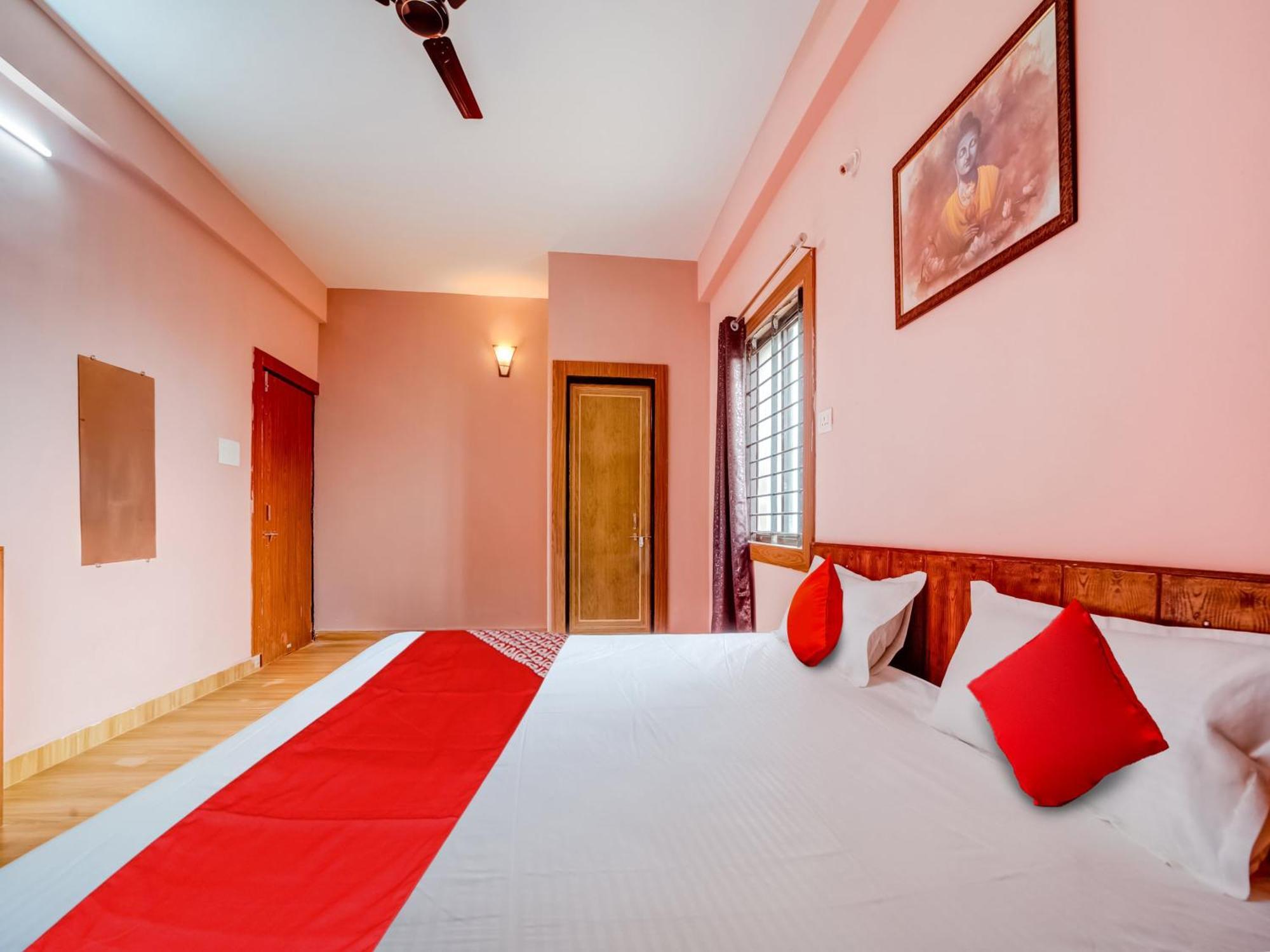 Hotel O Crown Square Bhopal Eksteriør bilde